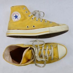 yellow chuck taylors mens